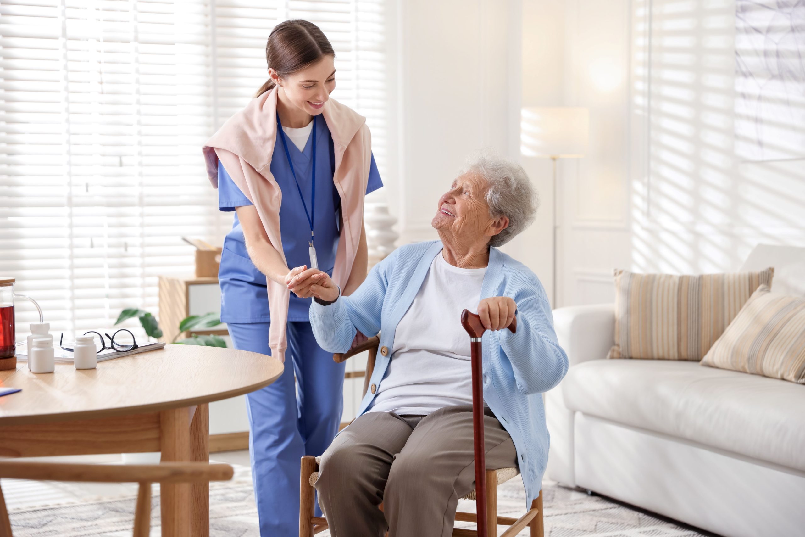 9 interior design tips that help seniors age in place