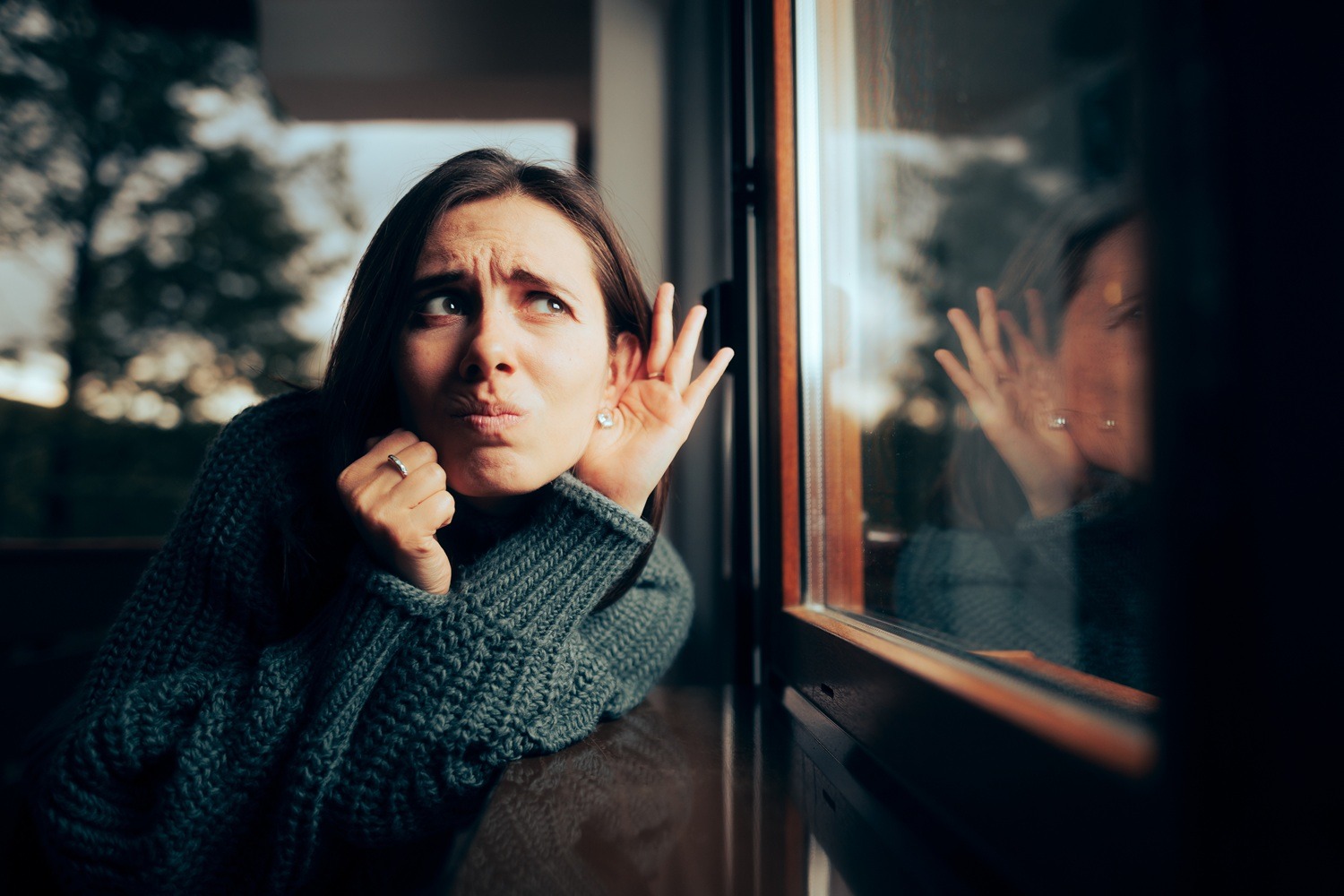 do soundproof windows actually exist