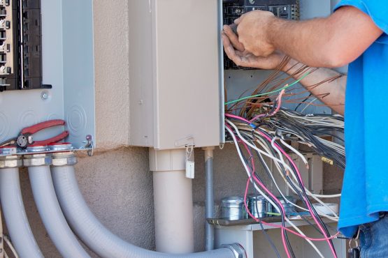 how much does a whole house generator cost